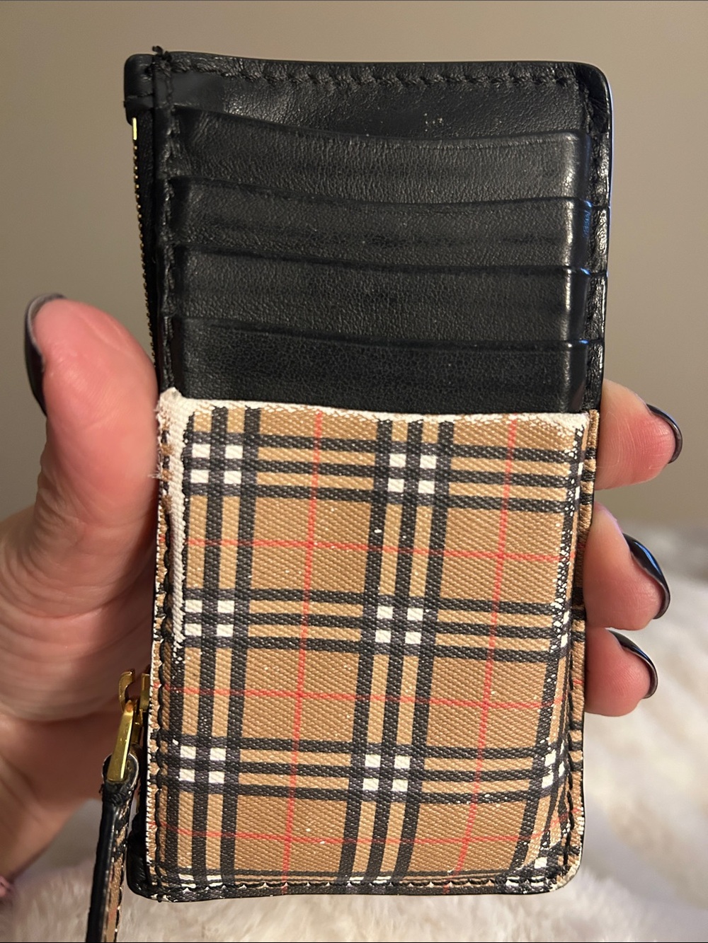 Burberry Black and Tan Plaid Women’s Card Wallet